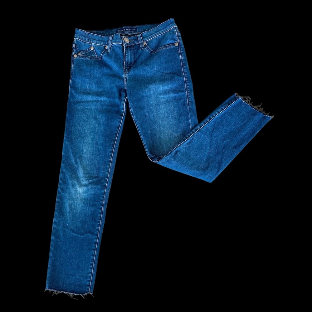 Rock @ Republic Woman’s Jeans- Size 8